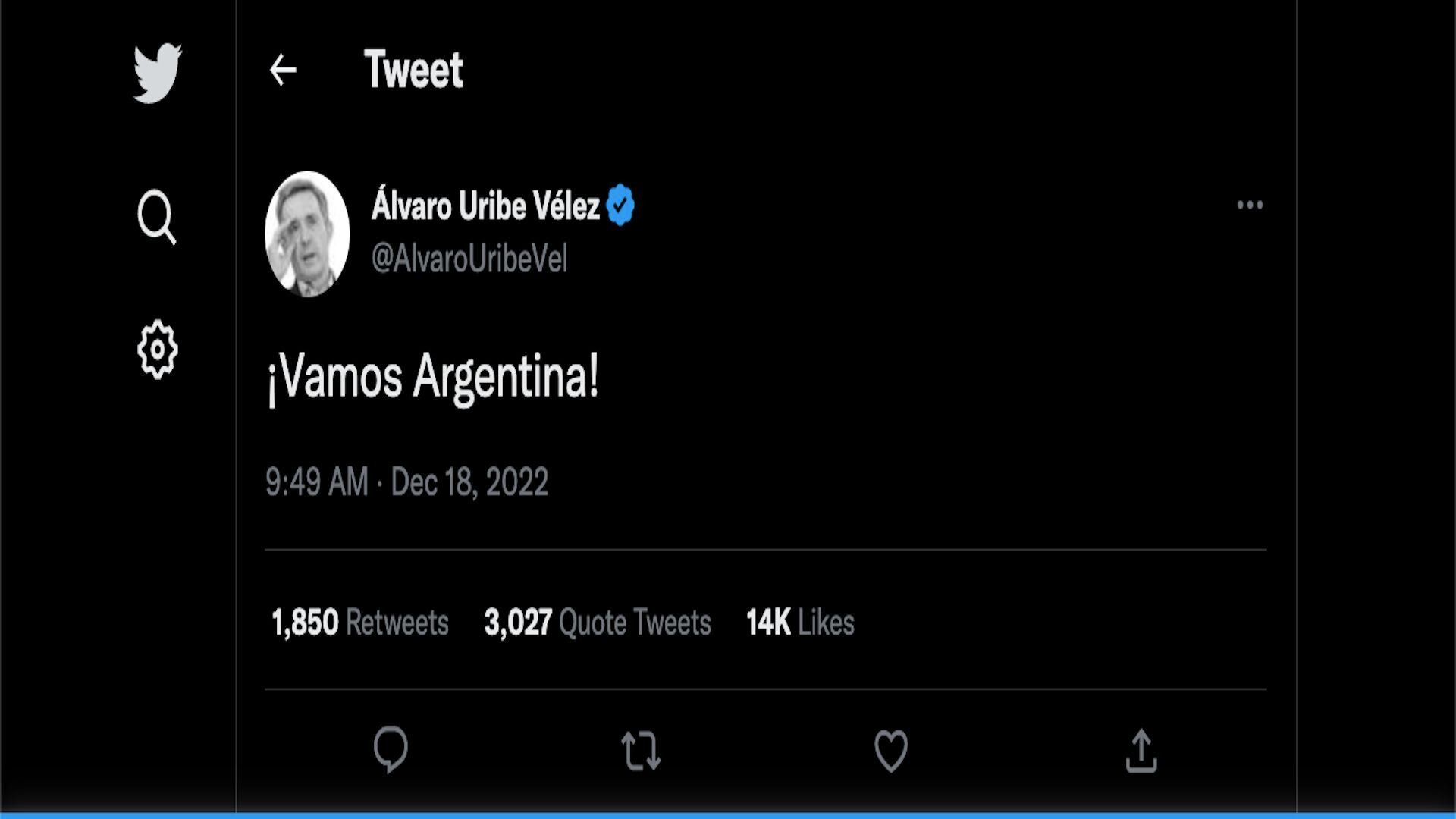 Apoyo de Álvaro Uribe Vélez a Argentina en la final del Mundial Qatar 2022 / (Twitter: @AlvaroUribeVel)