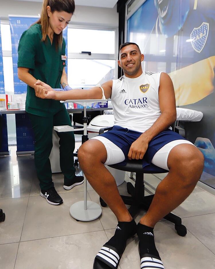 Ramón Ábila, uno de los que se realizó los estudios médicos correspondientes (@bocajrsoficial)