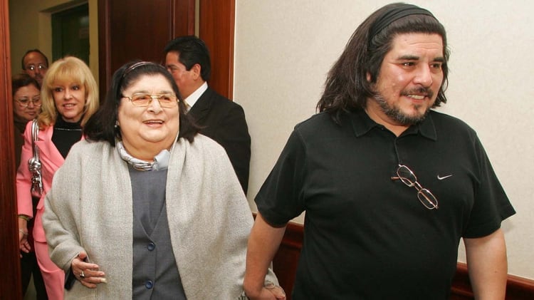 Era hijo de Mercedes Sosa y Oscar Matus (NA)