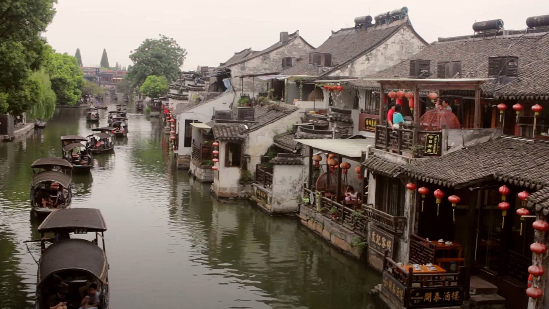 Xitang, en China, es un pueblo rodeado de canales
