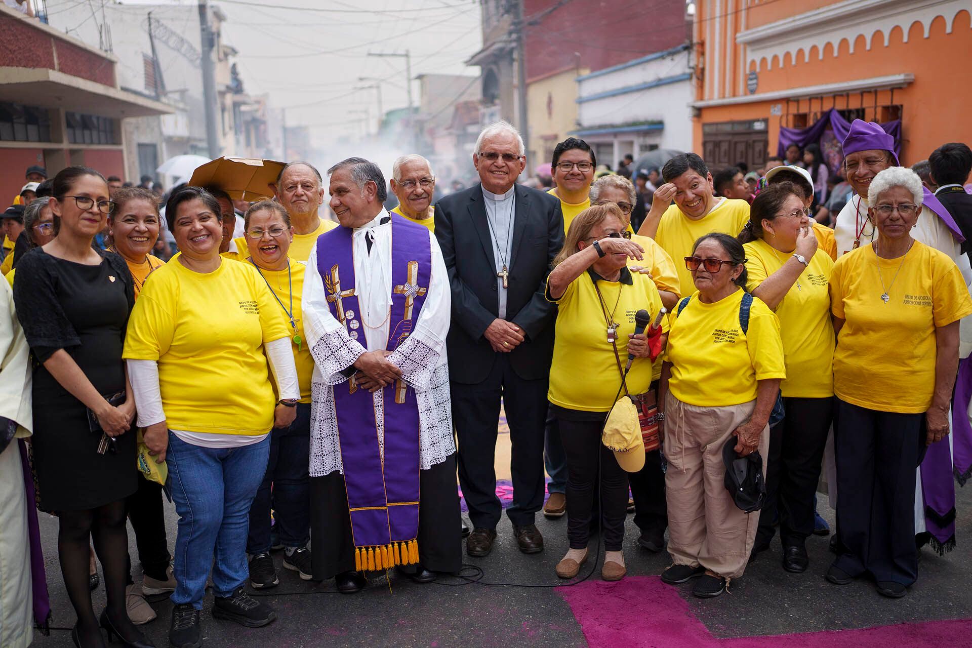 Sin inmutarse ante el peligro y el poder, el cardenal guatemalteco mantiene la lucha por los migrantes y los pobres