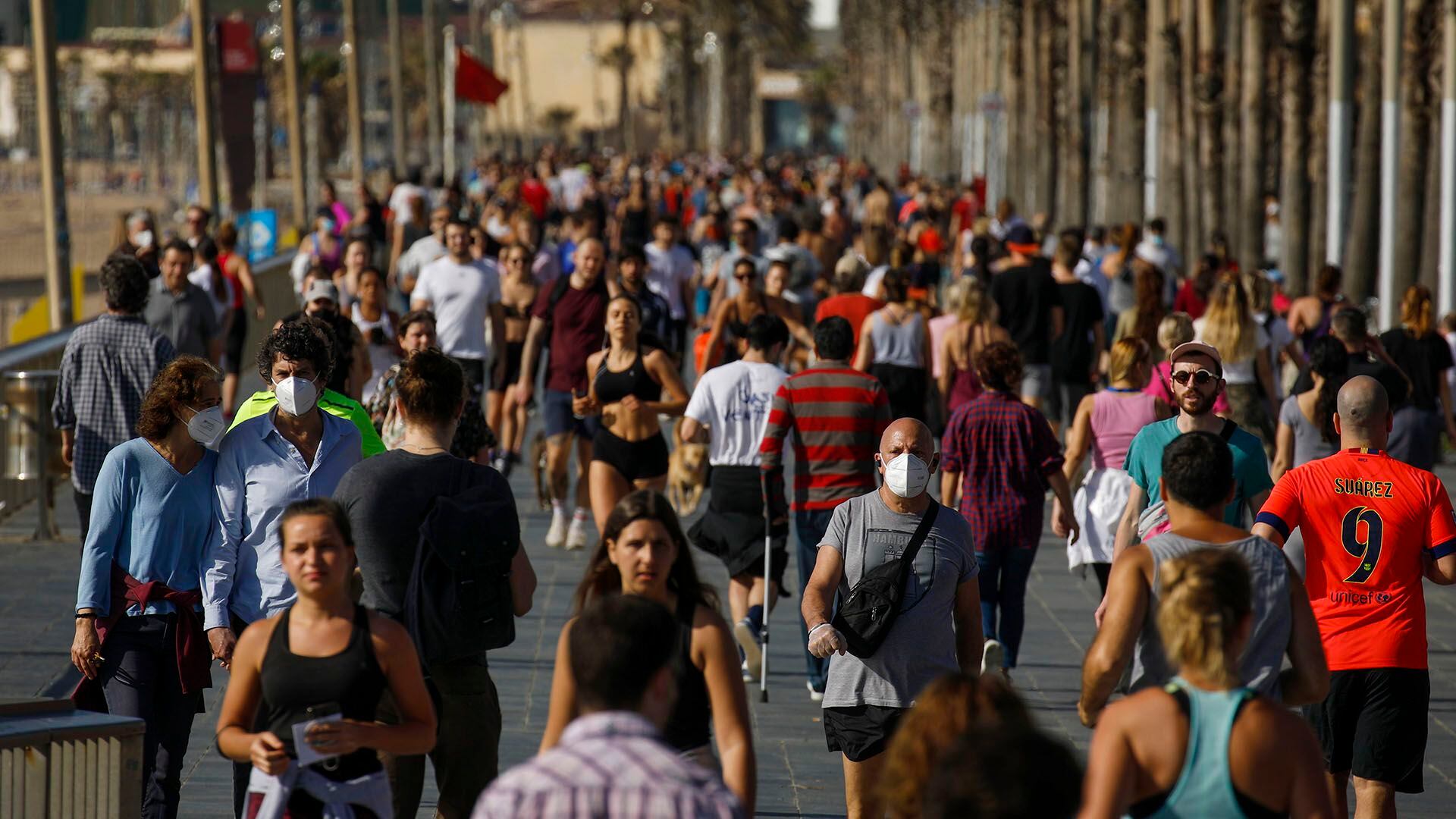 Millones de personas en toda España salieron a las calles (Barcelona, España) (AP Photo/Emilio Morenatti)