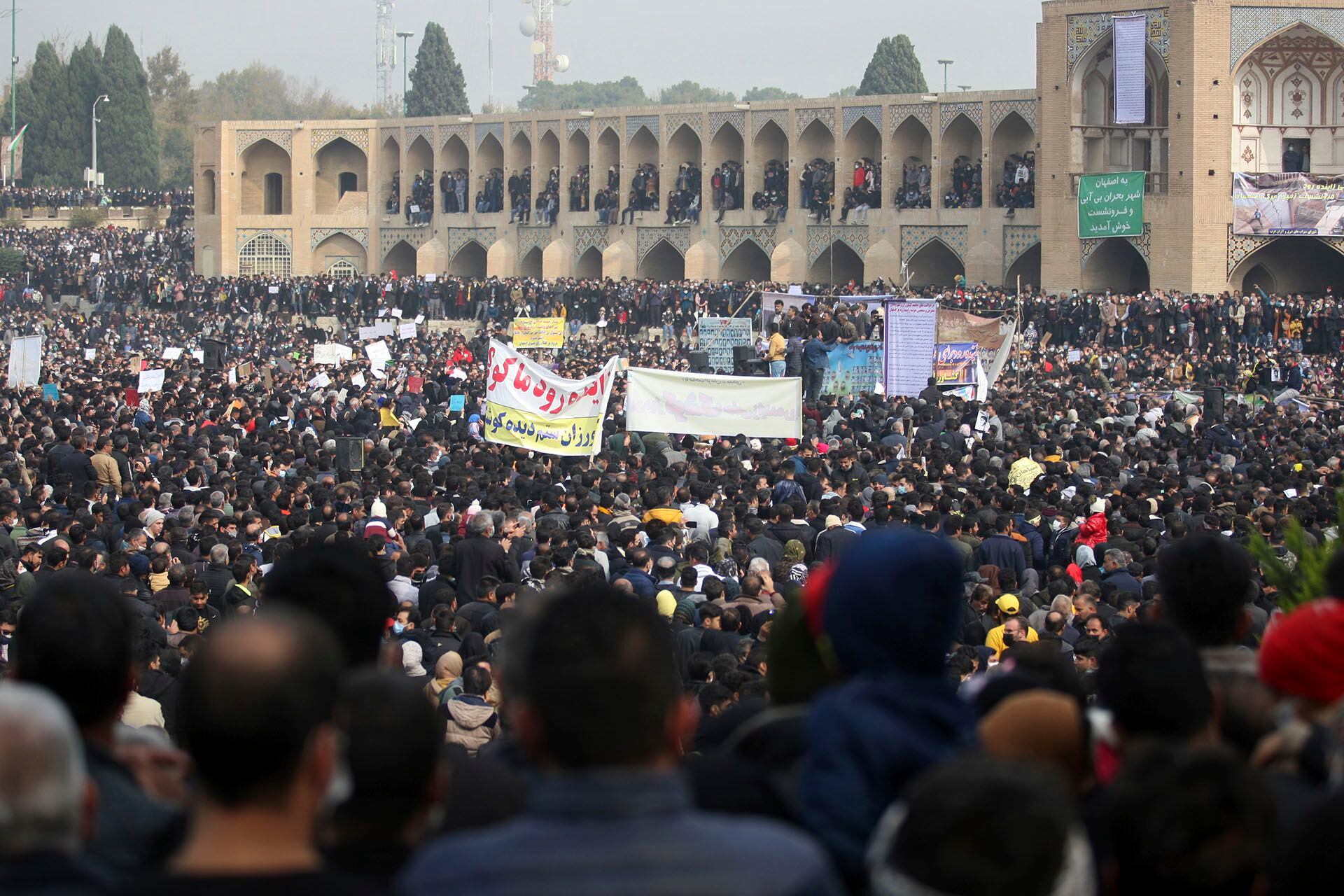 Protestas en Isfahan, Irán 27/11/2021
