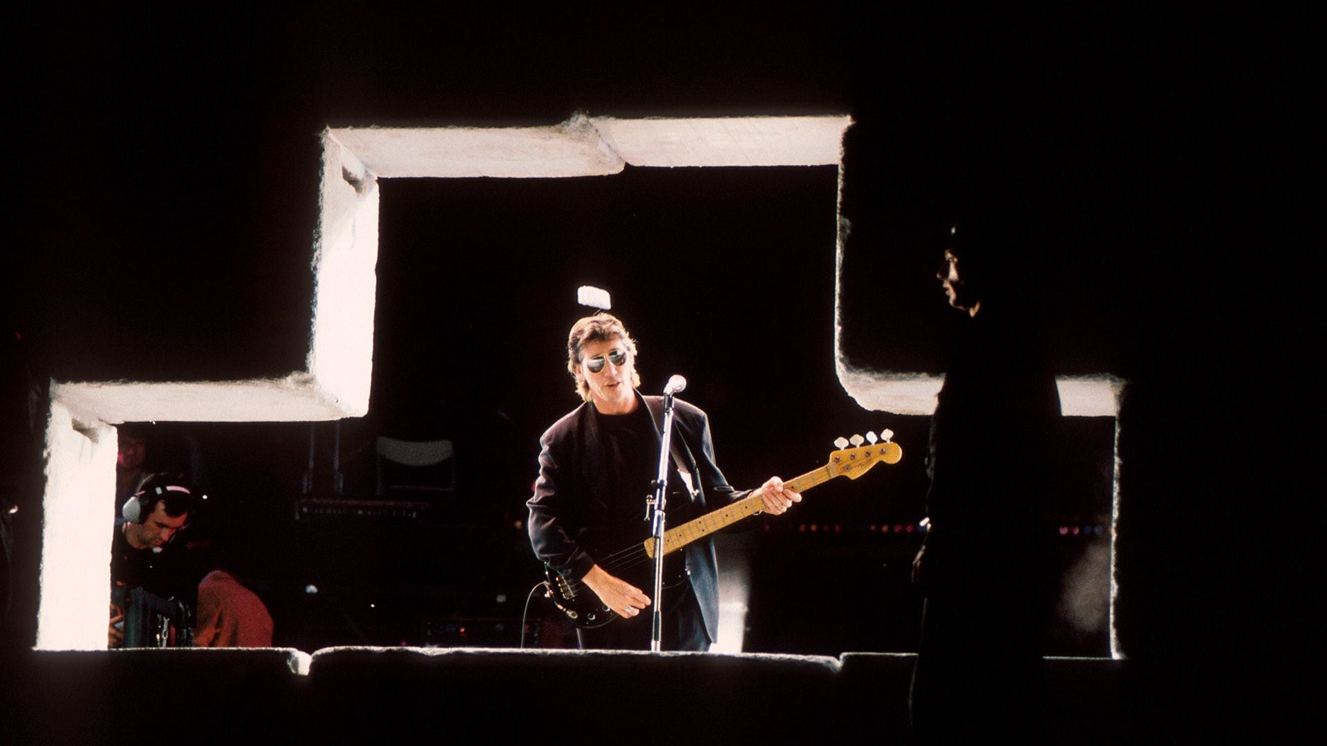 Roger Waters en julio de 1990 hizo The Wall en Berlín. fue una actuación memorable transmitida a más de 50 países  (Photo by Michael Putland/Getty Images)