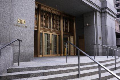 El juzgado del Distrito Sur de Nueva York, que dirimió la disputa entre la Argentina y los fondos buitre, recibió una nueva demanda de bonistas por un caso de default. REUTERS/Caitlin Ochs