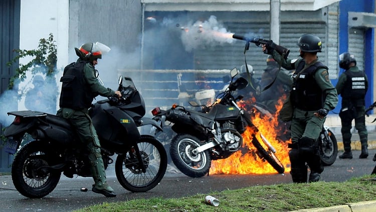 El régimen de Nicolás Maduro reprimió a la población civil en las protestas