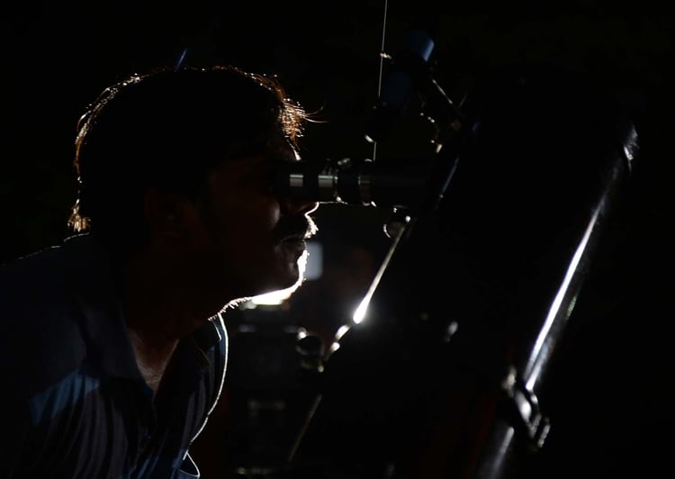 Existen tres tipos de eclipses: total, parcial y anular (Foto: Arun Sankar/AFP)