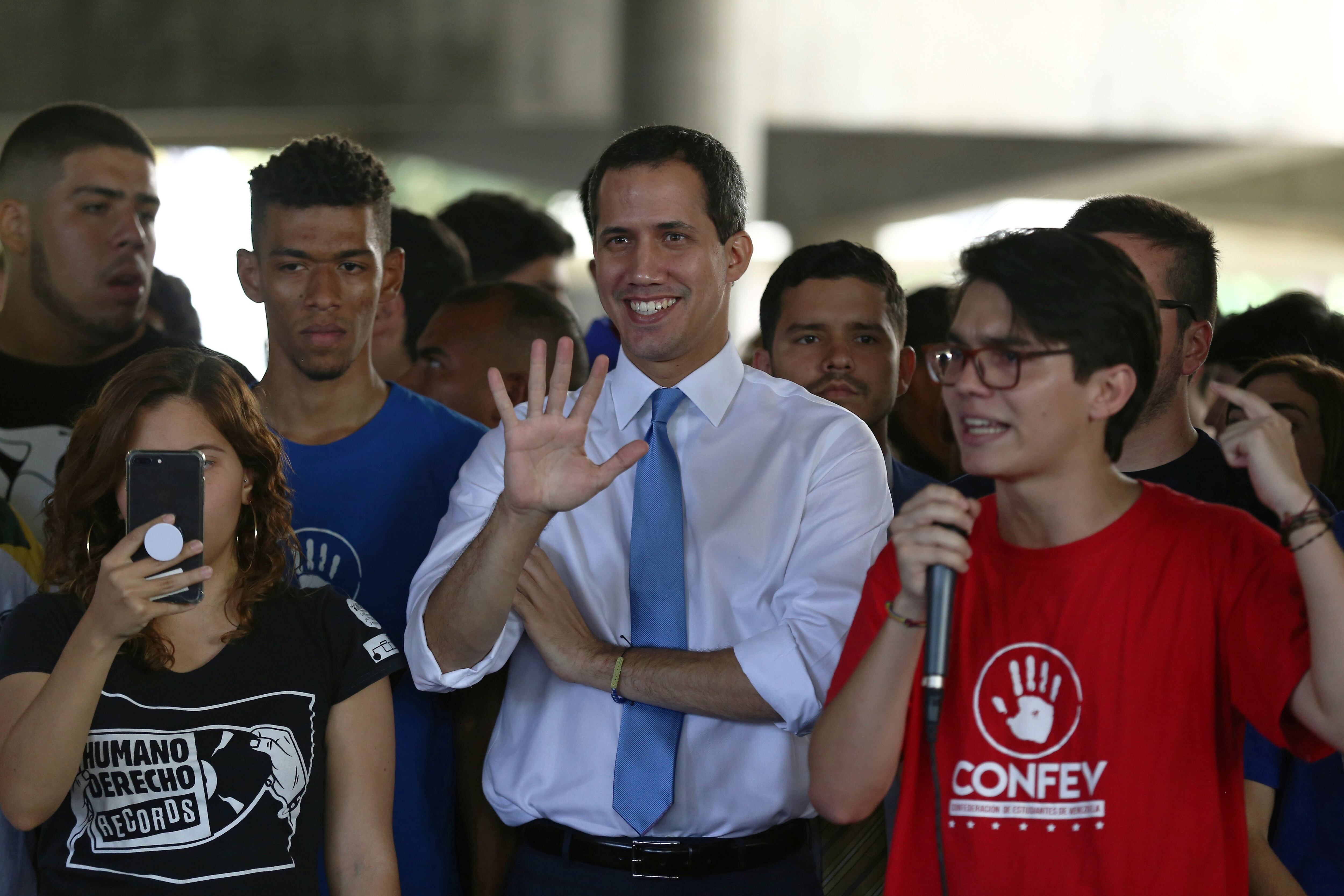La figura de Juan Guaidó ha perdido la potencia que tenía en los primeros meses del año, cuando se proclamó presidente interino