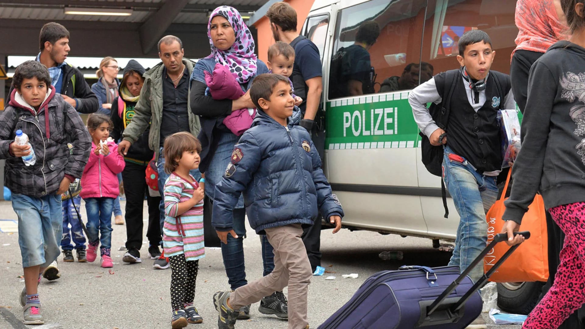 Las encuestas muestran que los alemanes ahora se oponen a la llegada de nuevos refugiados.