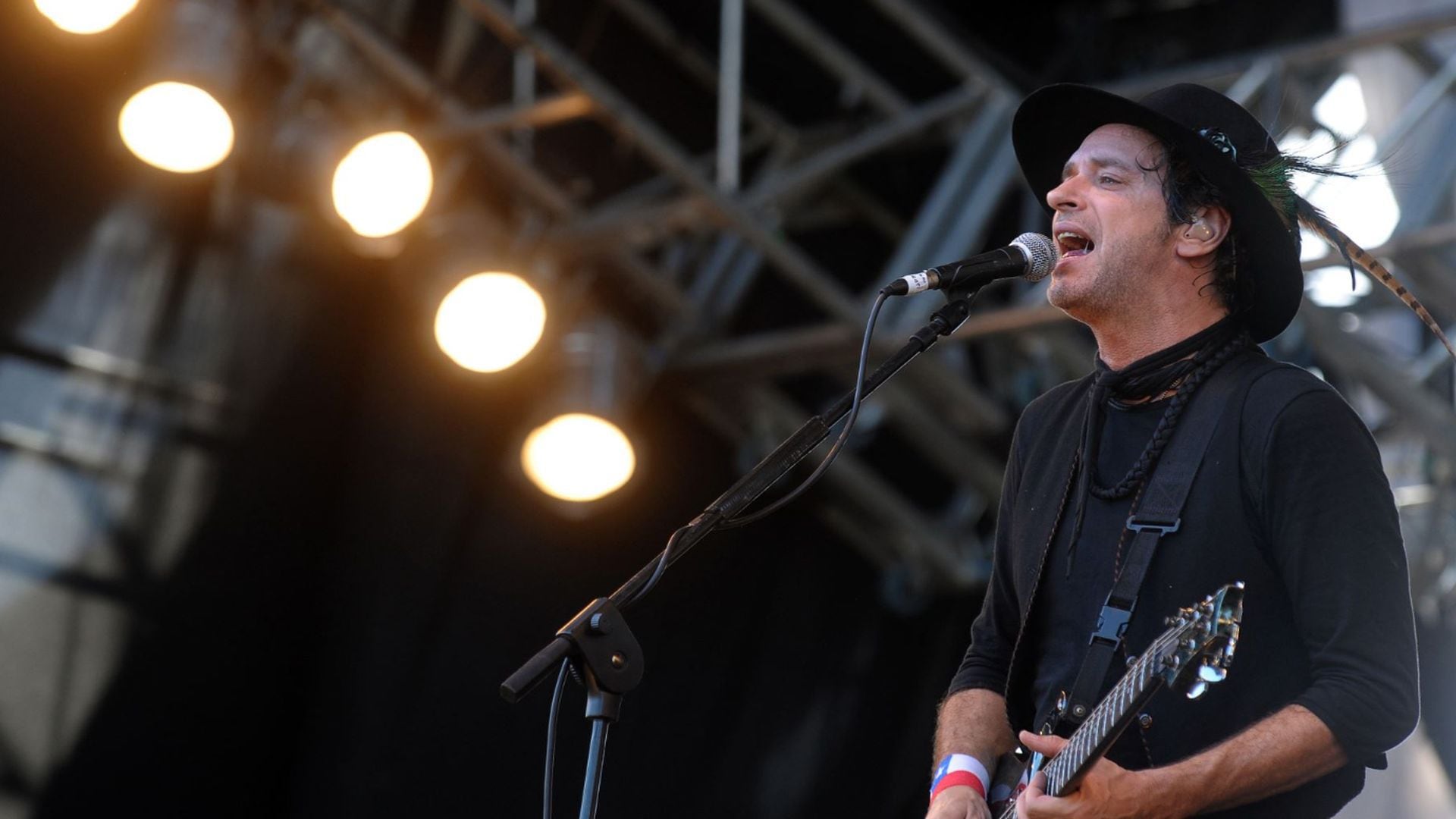 Gustavo Cerati en un concierto por Sudamérica (AFP)