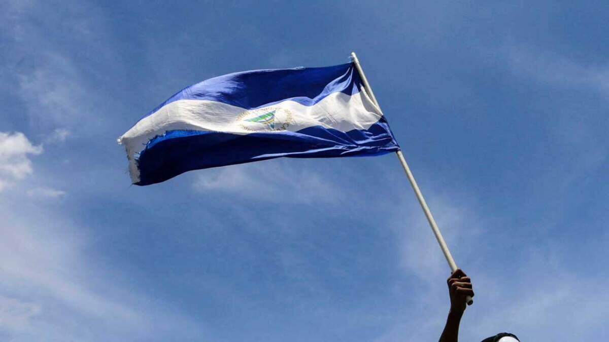Bandera de Nicaragua-Colombia