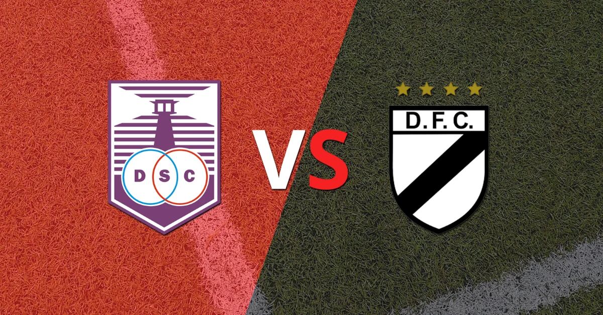 The match between Defensor Sporting and Danubio begins