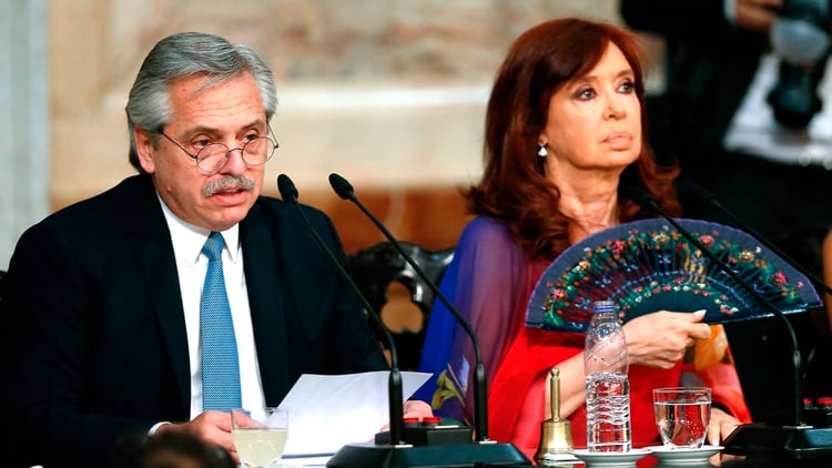 El presidente Alberto Fernández y la vicepresidente Cristina Fernández (EFE/ Juan Ignacio Roncoroni) 