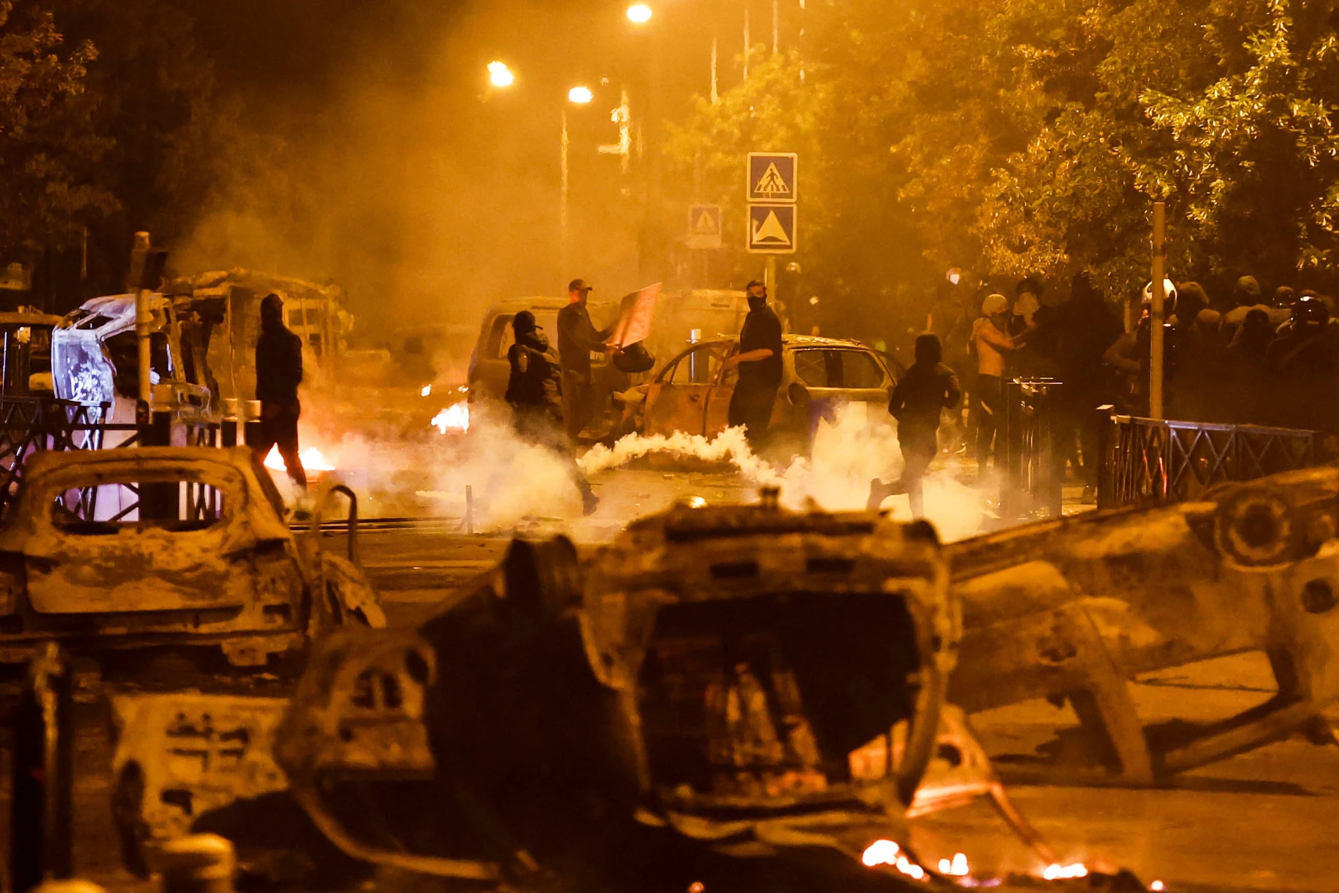 Protestas en Nanterre, suburbio de París (Reuters)