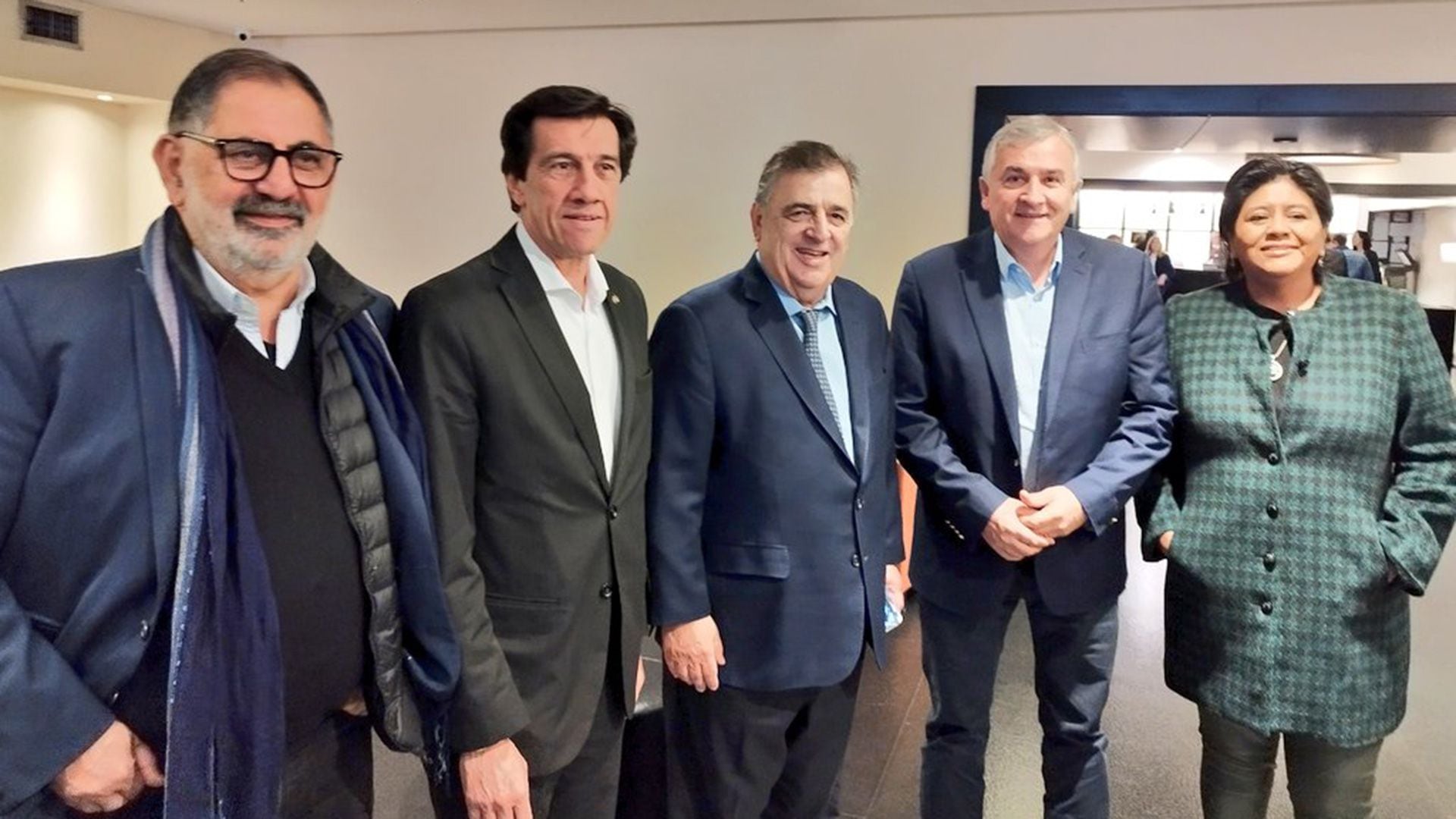 Gerardo Morales, gobernador de Jujuy, Mario Negri, diputado nacional y referente de la UCR de Córdoba, Carlos Sadir, gobernador electo de Jujuy