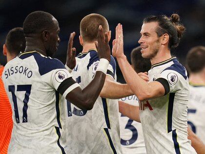 La alegría de Bale tras su primer gol con el Tottenham desde su regreso (Reuters)