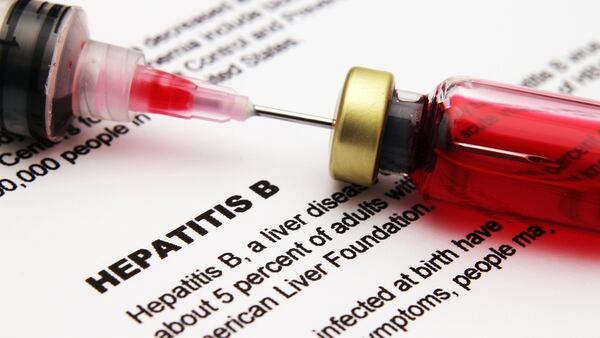 Hepatitis significa inflamación del hígado, órgano vital que procesa los nutrientes, ejerce una función desintoxicante y sintetiza proteínas (Getty)