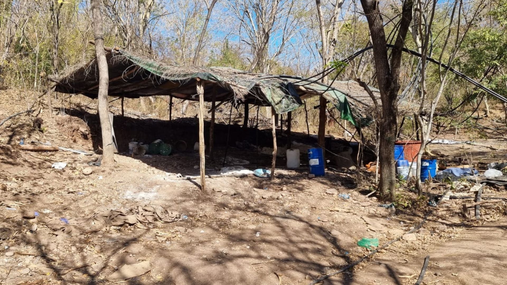 Las instalaciones no estaban ocupadas al momento en que se realizó el operativo. (Semar)