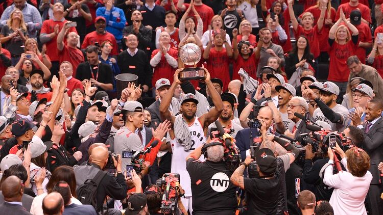 Por primera vez en su historia, los Toronto Raptors jugarán por el título de la NBA (Getty Images/AFP)