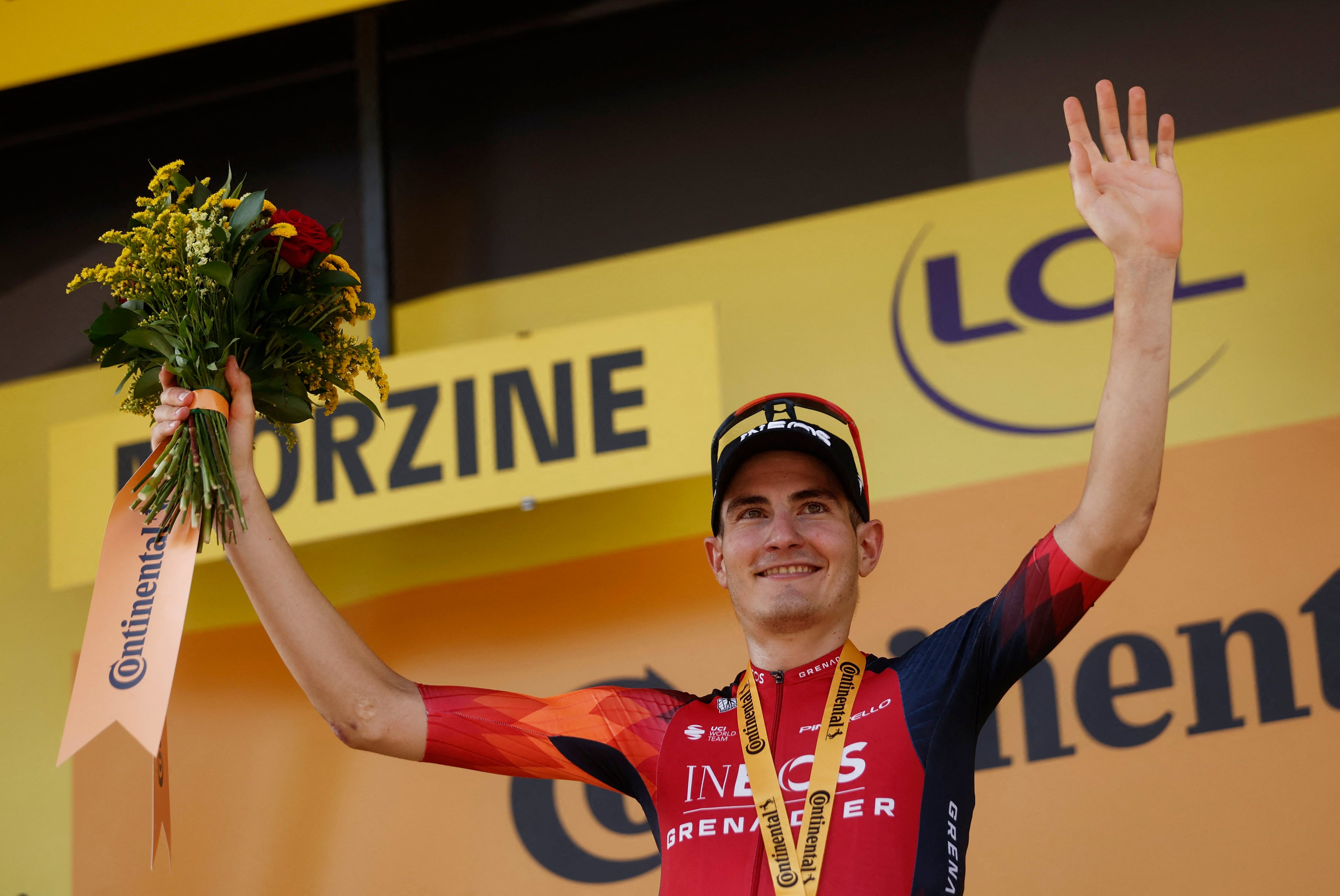 Carlos Rodríguez celebra su triunfo de etapa en el Tour de Francia (REUTERS).