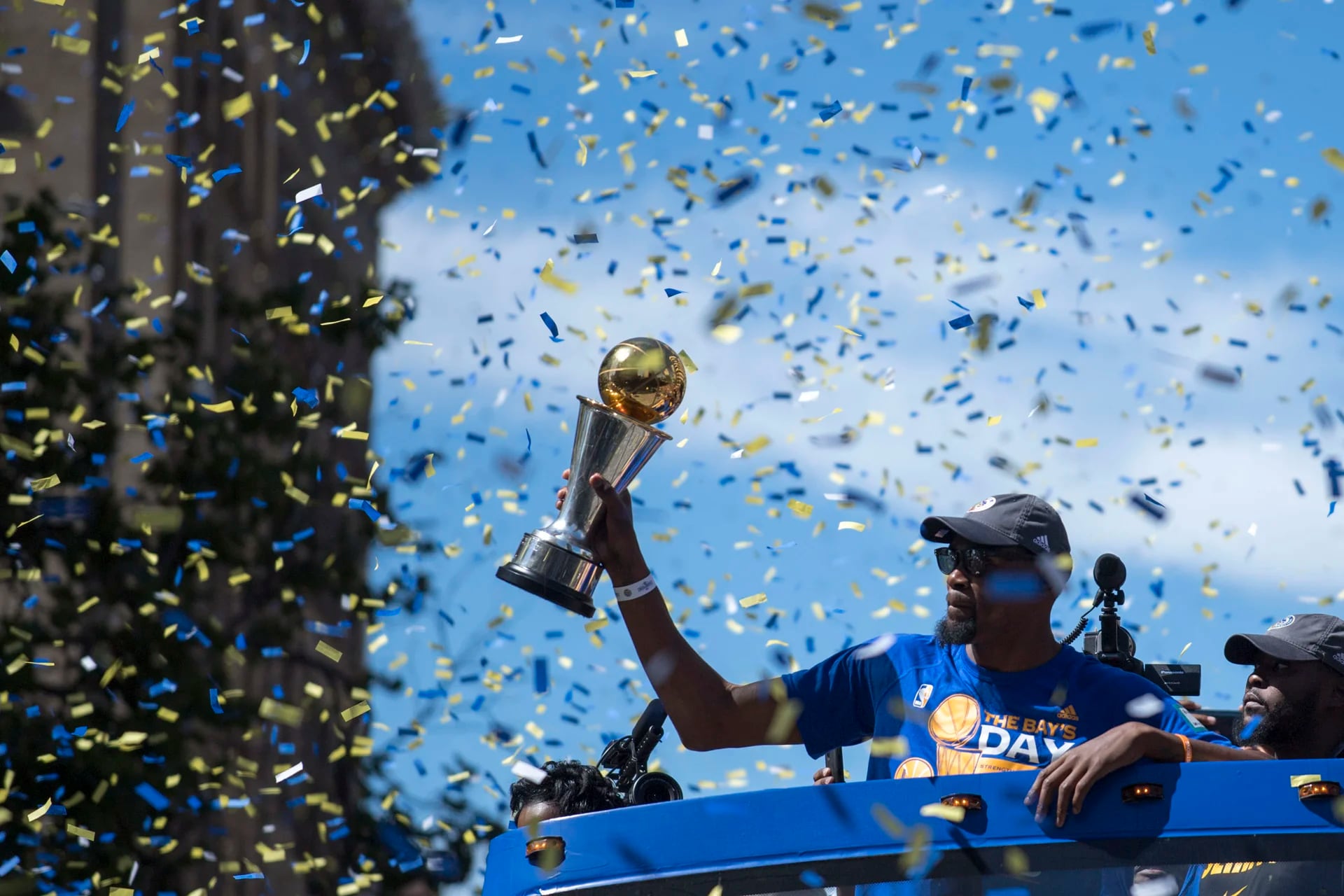 Kevin Durant fue elegido MVP de la final
