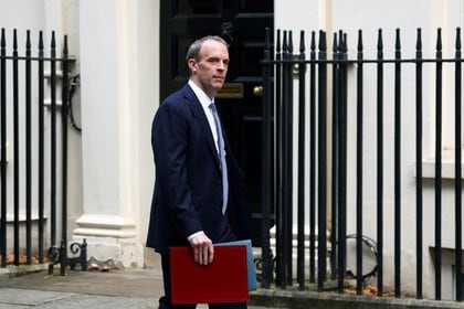 Dominic Robb, UK Secretary of State (REUTERS / Simon Dawson)