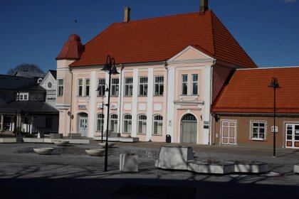 Plazas vacías durante el coronavirus en Estonia. REUTERS/Tarmo Virki