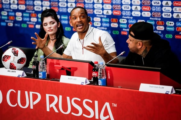 Era Istrefi, Will Smith y Nicky Jam en la conferencia previa (Photo by Thiago Bernardes / Pacific Press/Sipa USA)