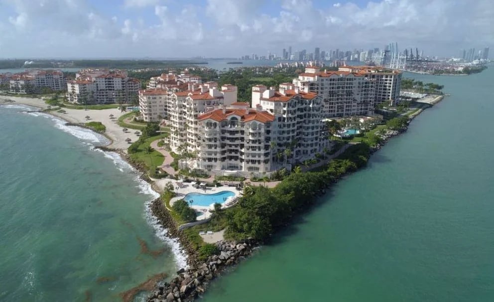 Fisher Island, the Small Island of Miami That Is Among the Five Most Expensive Neighborhoods in the United States