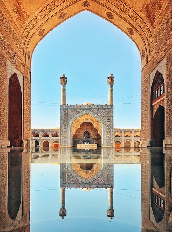 El segundo puesto fue para KuangLong Zhang (China) con “Jameh Mosque of Isfahan” (La mezquita Jāmeh de Isfahan), una de las mezquitas más antiguas de Irán. La imagen se tomó con un iPhone 7 en Ispahán, Irán.