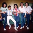 Diego Armando Maradona junto a Queen