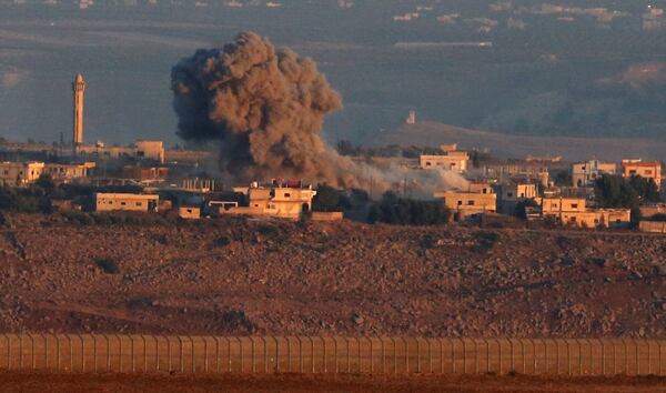 ExplosiÃ³n en territorio sirio, observado desde el lado israelÃ­ (Reuters)