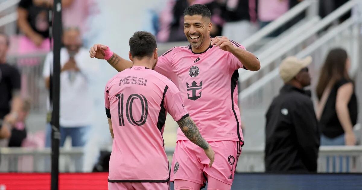 Avec les doubles de Messi et Suárez, l’Inter Miami a battu Orlando City 5-0 dans le classique et est leader de la MLS