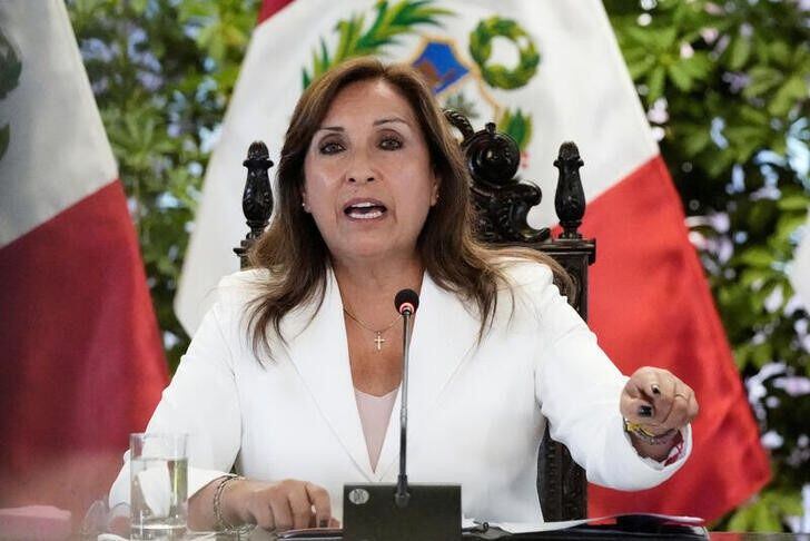 Foto del martes de la presidenta de Peru Dina Boluarte en un encuentro con la prensa extranjera en Lima Ene 24, 2023. REUTERS/Angela Ponce