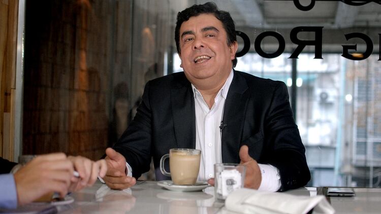 Fernando Espinoza expone durante una entrevista con Infobae (Imagen de archivo) Nicolás Stulberg 162