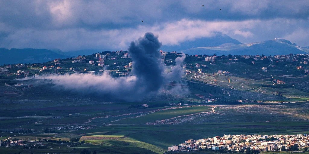 Israel bombardeó objetivos de Hezbollah y confirmó que cuatro de sus soldados resultaron heridos en el Líbano