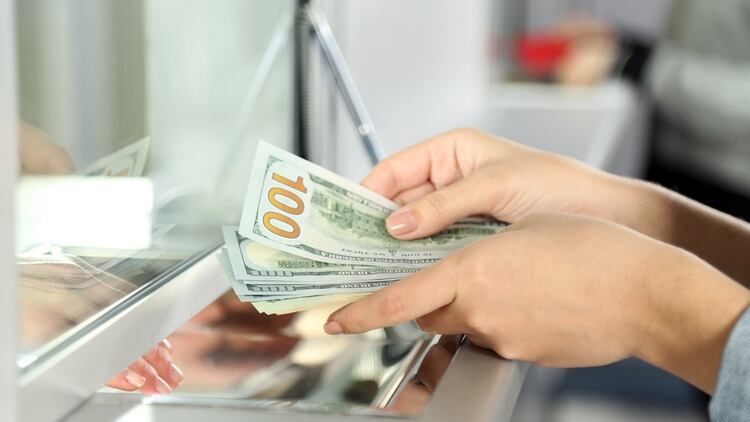 El 62% de los empresarios ubicó el dólar a fin de año entre $70 y $90