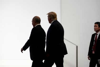 Vladimir Putin y Donald Trump (REUTERS/Kevin Lamarque/File Photo)