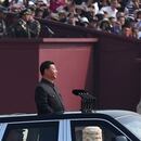 El presidente de China, Xi Jinping, durante un desfile militar en la Plaza Tiananmen en Beijing en el marco del 70 aniversario de la República Popular China (AFP)