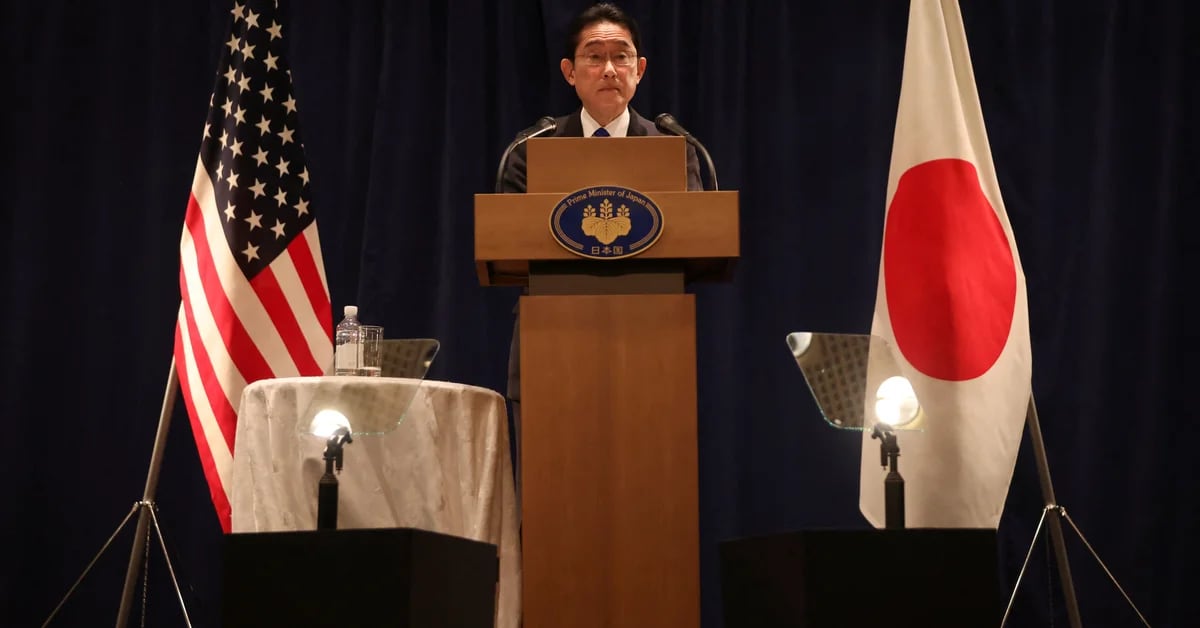 Japan pledged to work closely with US and South Korea after Pyongyang military tests