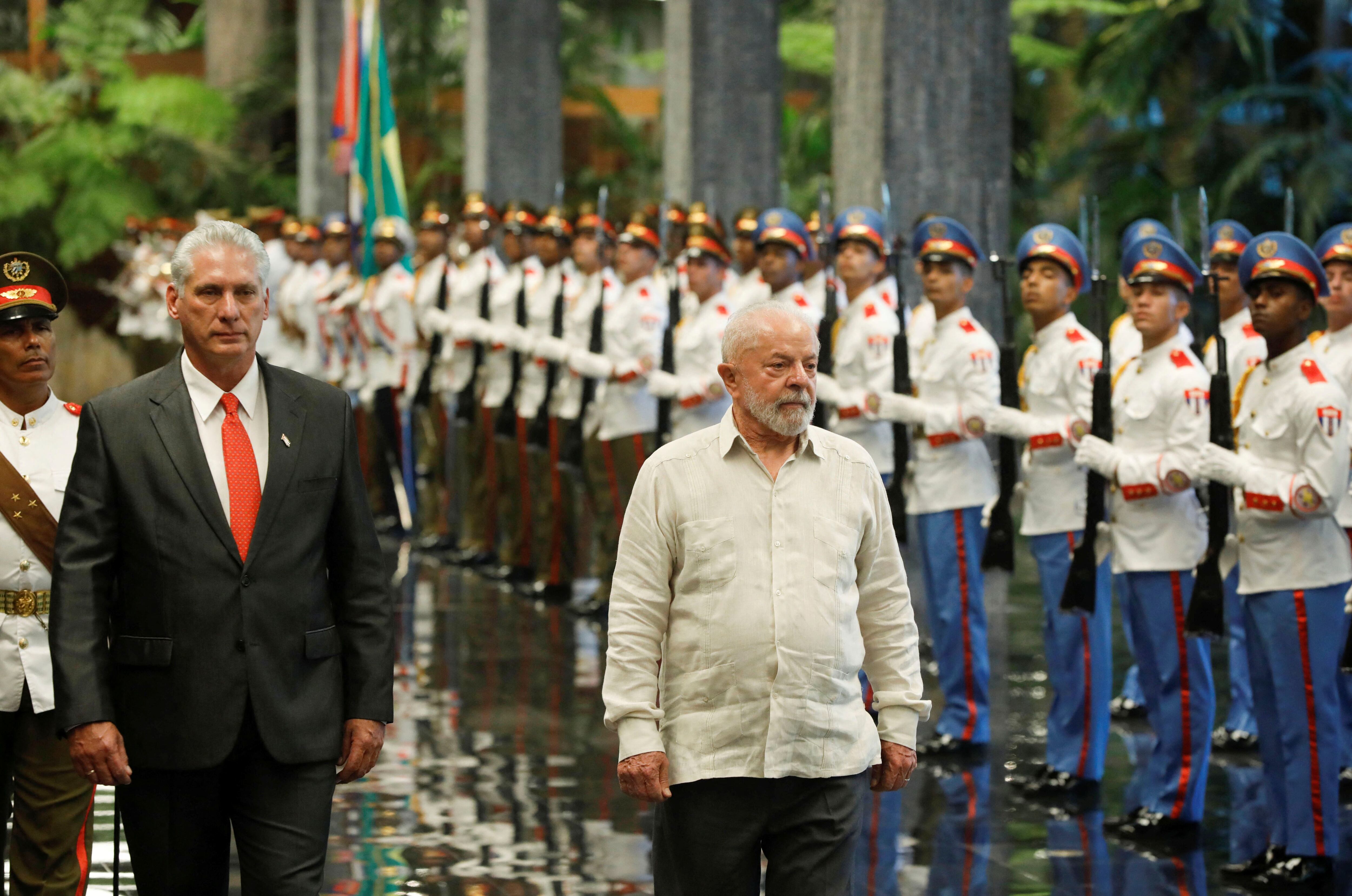 Miguel Díaz-Canel recibió en Cuba el fin de semana a Lula da Silva  (REUTERS/Alexandre Meneghini)