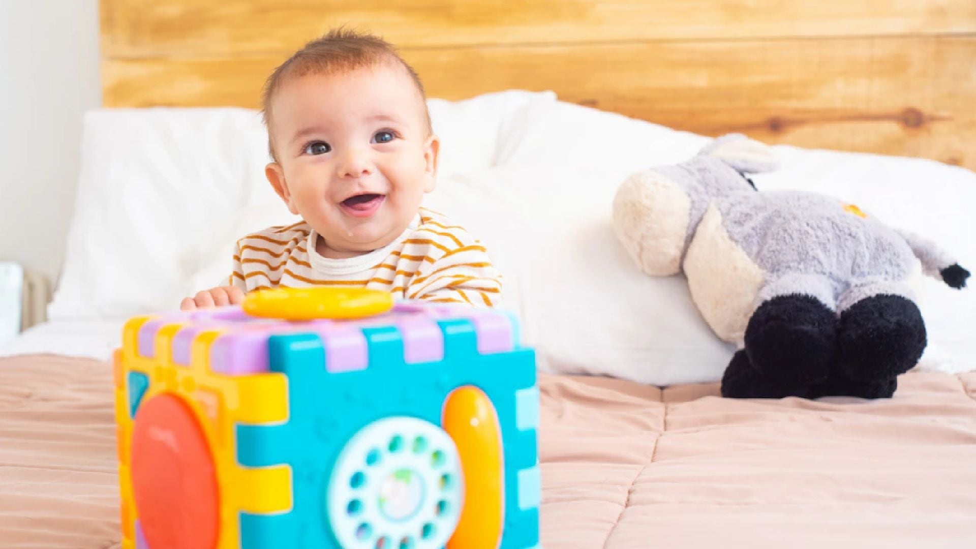 "Cada niño y cada niña son únicos, y cada experiencia dolorosa o difícil puede afectarlos de manera diferente, por lo que es importante estar atentos a sus necesidades emocionales y brindarles el apoyo que requieran en cada situación", concluyó Almada (Freepik)