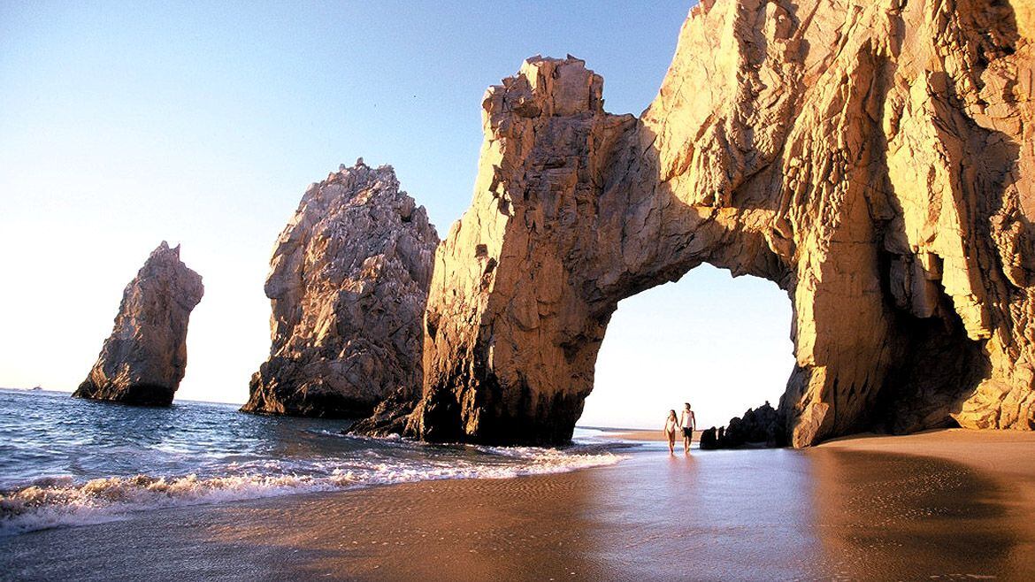 Los Cabos trabajará con autoridades federales para que todos los prestadores de servicios cumplan con las normas sanitarias 
Foto: Archivo 