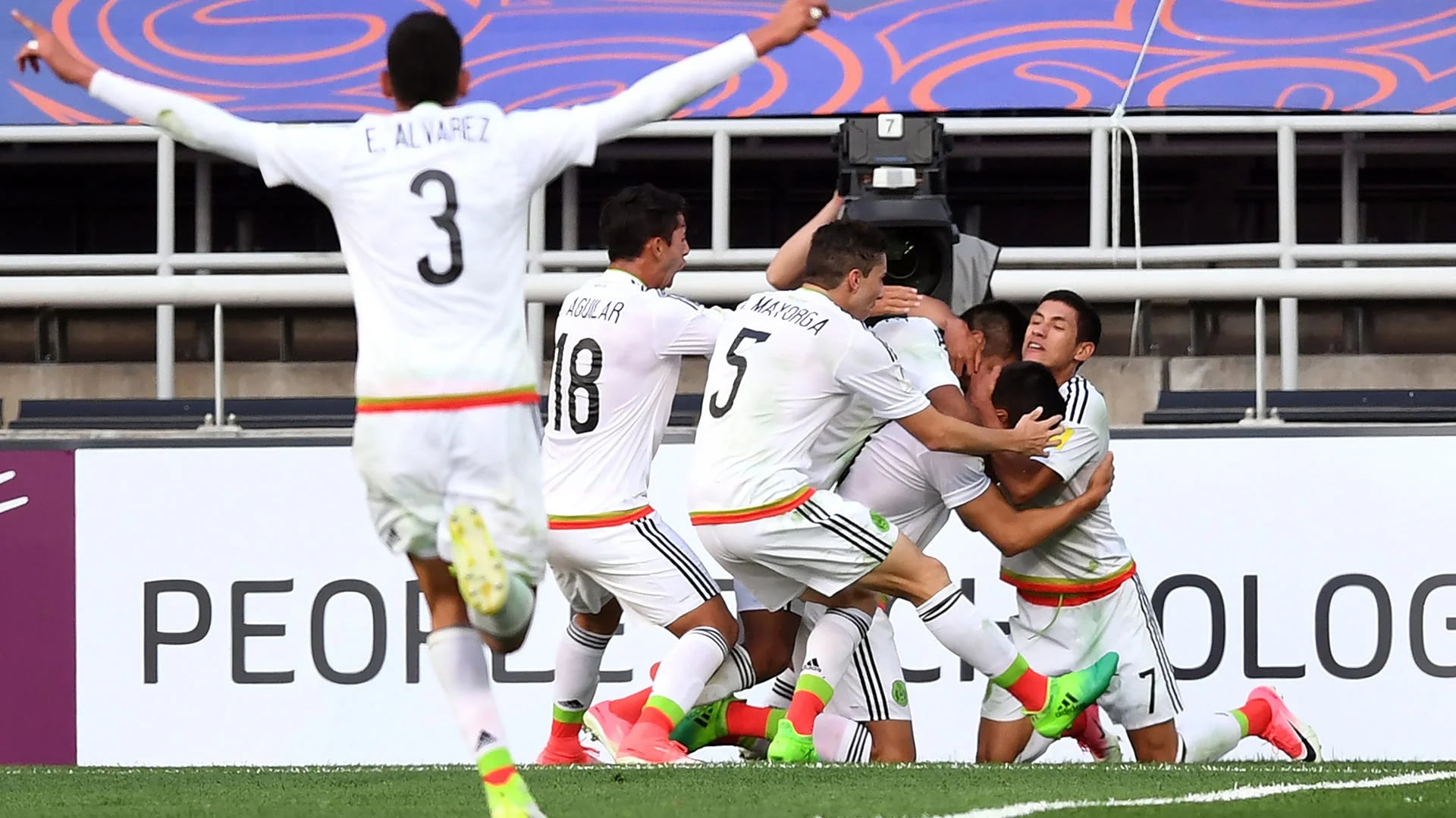 México consiguió la clasificación a los cuartos de final del Mundial Sub 20 (AFP)