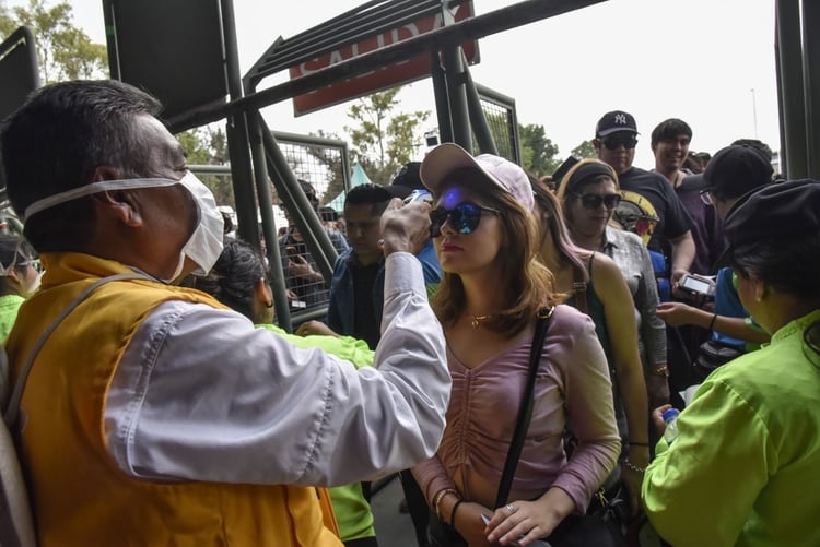 Uno de los policías involucrados en el operativo del Vive Latino murió por COVID-19 el domingo pasado (Foto: Mario Jasso/ Cuartoscuro)