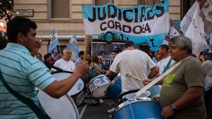 El gremio judicial pidió que continúe la feria extraordinaria (Adrián Escandar)