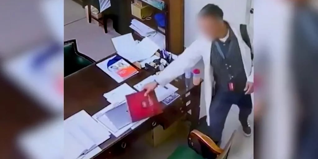 Video: detuvieron a un hombre acusado de robarle una computadora a un directivo de la Facultad de Medicina de la UBA