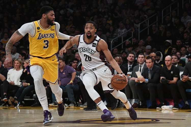 Los Brooklyn Nets vencieron a Los Ángeles Lakers (USA TODAY Sports)