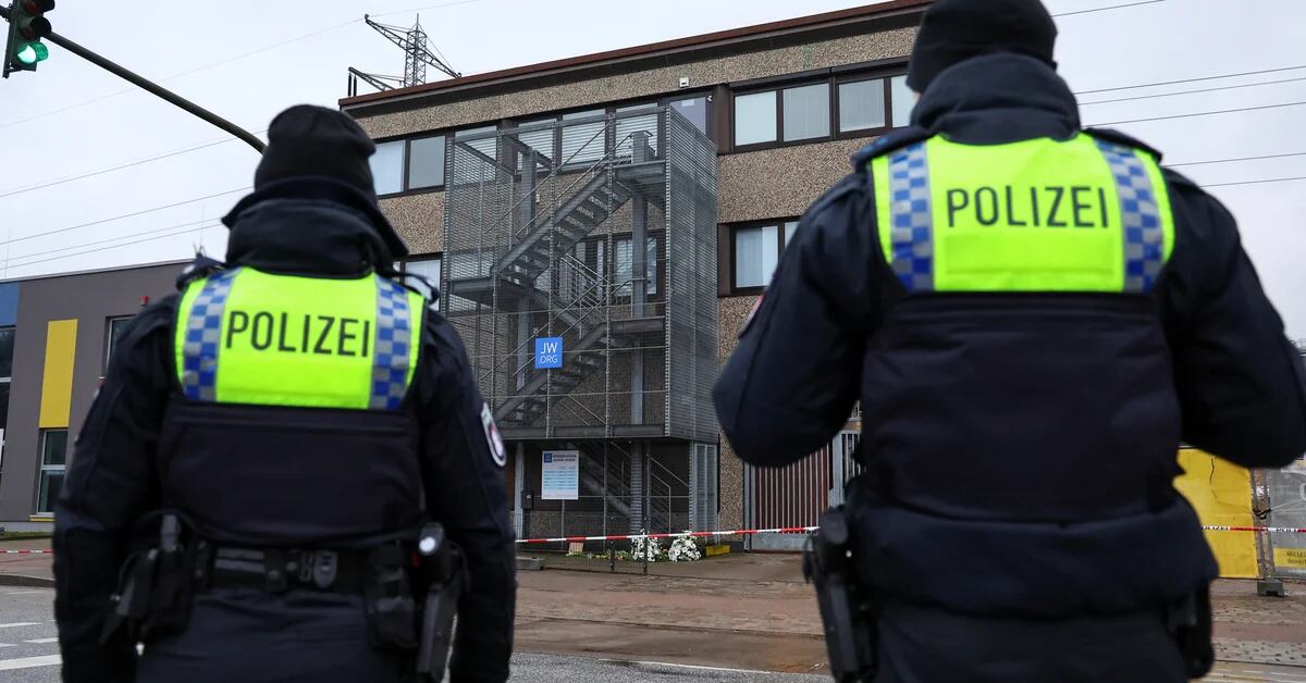 La polizia tedesca sta indagando sul possibile avvelenamento di due giornalisti russi in esilio per aver criticato il Cremlino