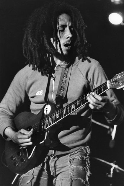 Bob Marley fue el líder, compositor y guitarrista de las bandas The Wailers (1964-1974) y Bob Marley & The Wailers (1974-1980)